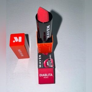 New Maven Beauty DIABLITA Lipstick Magnetic  Closure Lid Fashion Nova Color